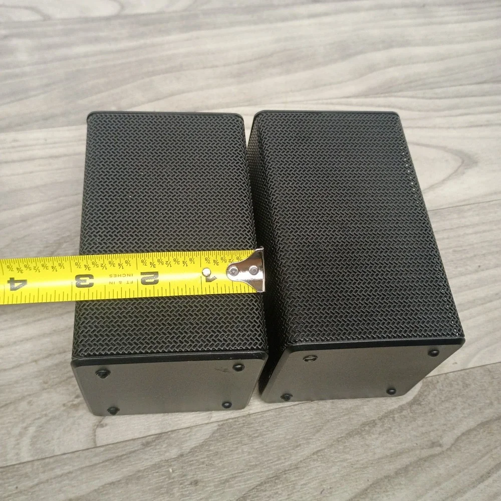 Samsung Surround Satellite Speakers PS-KS1-1  Left and Right